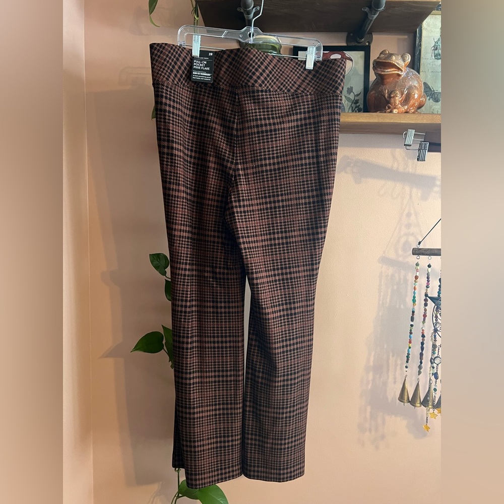 NWT Torrid Plaid Women's Pointe Pants - Picture 7 of 7